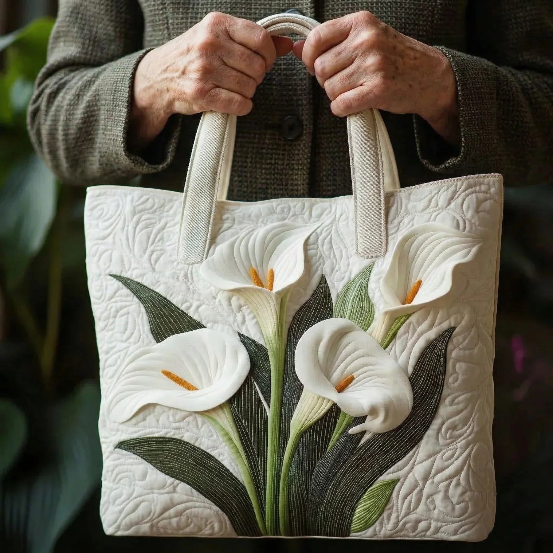 キルティングトートバッグ - 白いカイウ